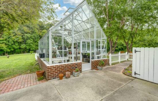 3014 Forge Road Greenhouse