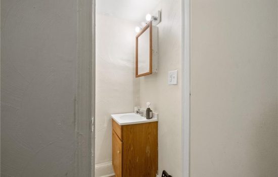 1520 Prentis Avenue 11