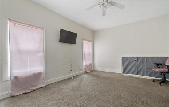 1520 Prentis Avenue 4