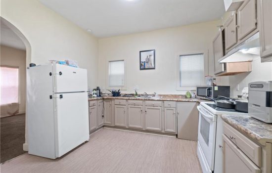 1520 Prentis Avenue 5