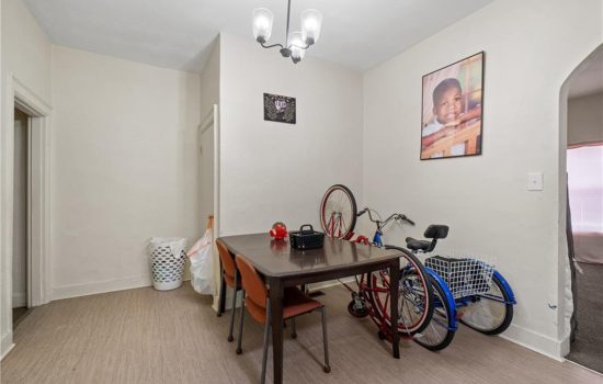 1520 Prentis Avenue 7